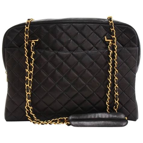 chanel shoulder bag big